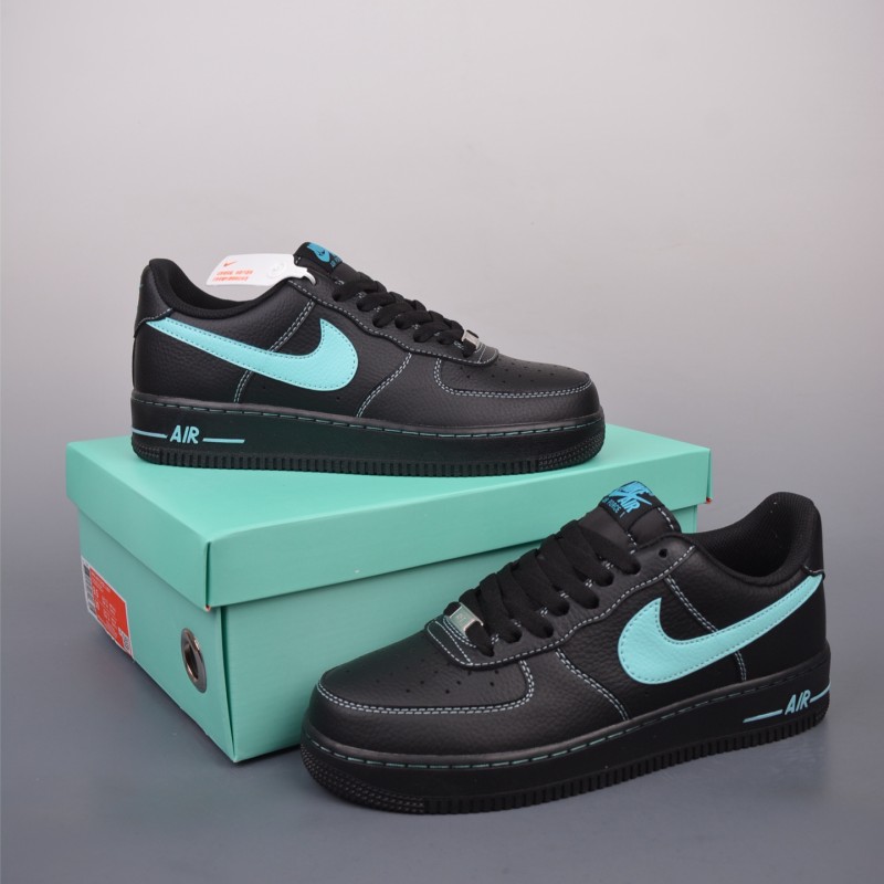 나이키 에어포스 1 로우