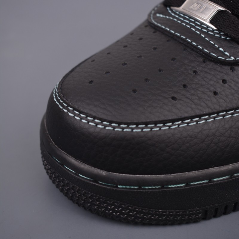 나이키 에어포스 1 로우