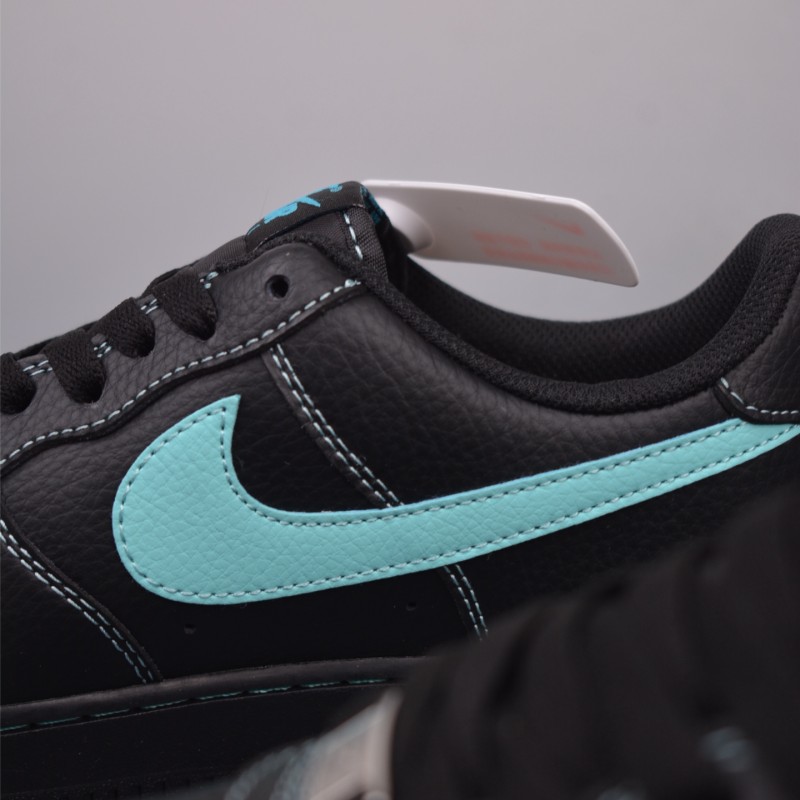 나이키 에어포스 1 로우