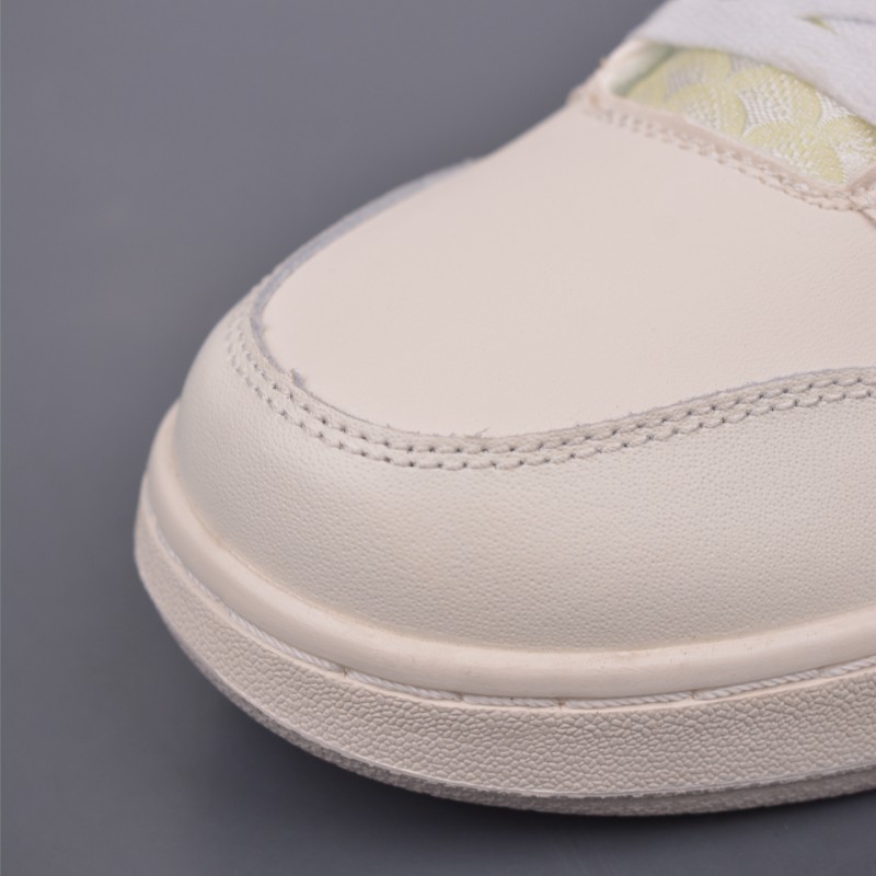 나이키 에어포스 1 로우