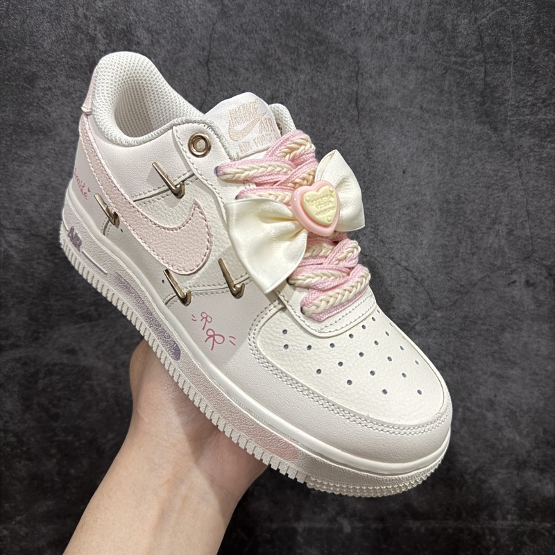 나이키 에어포스 1 로우