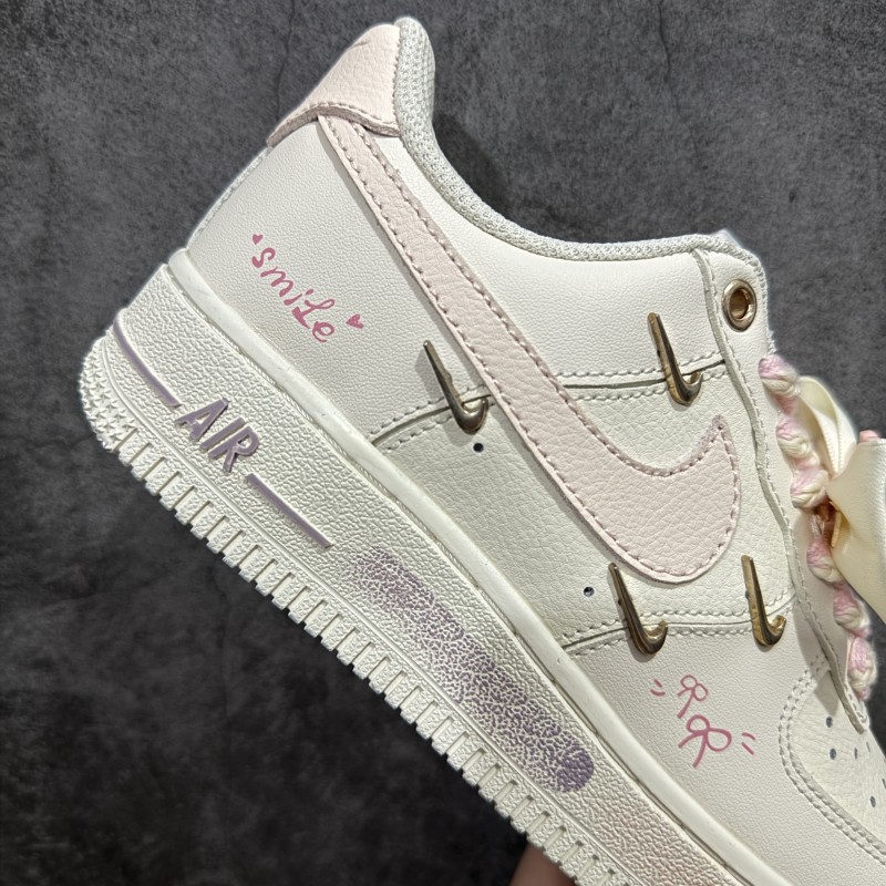 나이키 에어포스 1 로우