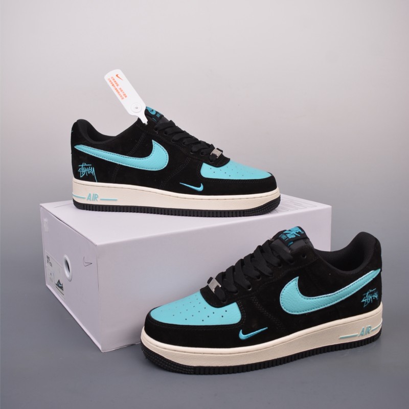 나이키 에어포스 1 로우