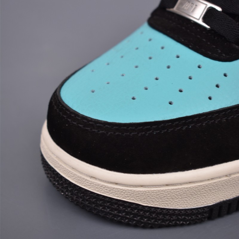 나이키 에어포스 1 로우