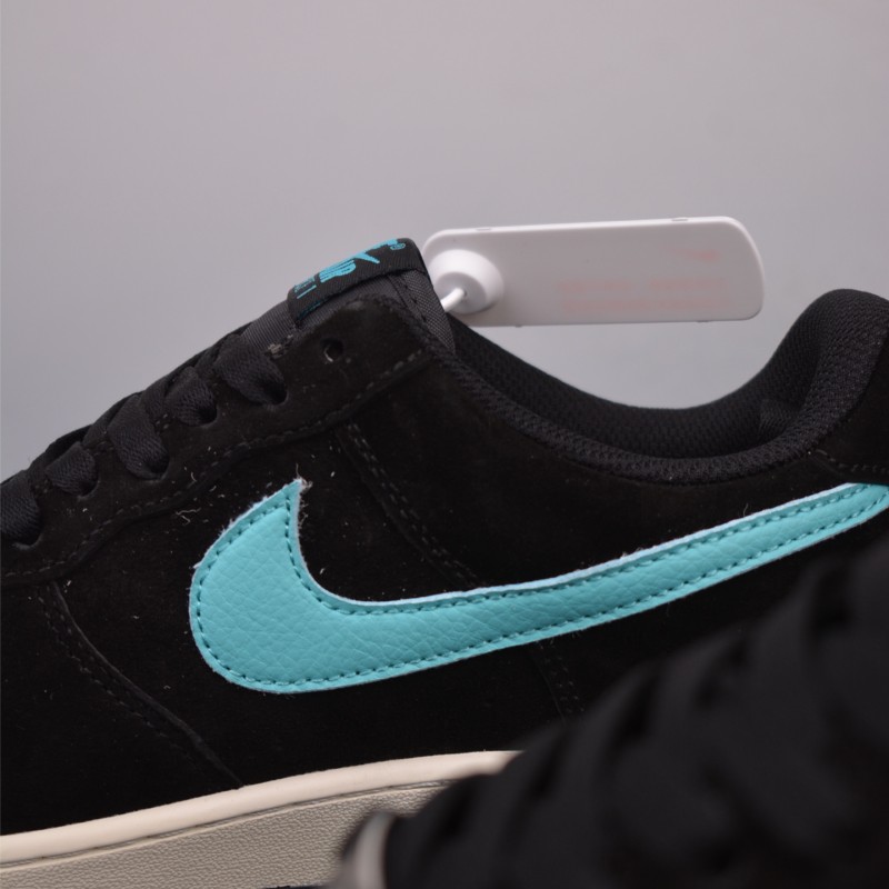 나이키 에어포스 1 로우