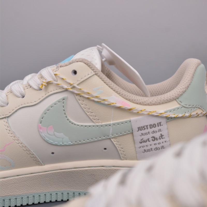 나이키 에어포스 1 로우