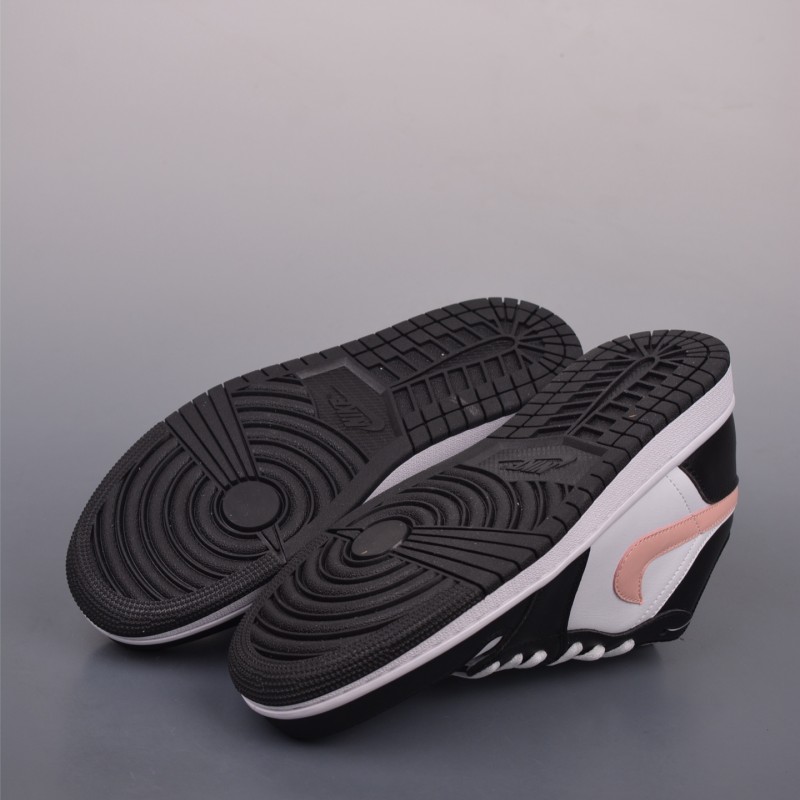 나이키 에어포스 1 로우