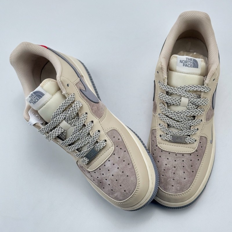 나이키 에어포스 1 로우