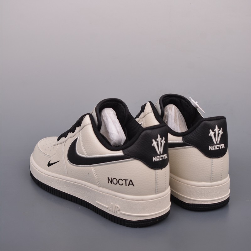 나이키 에어포스 1 로우