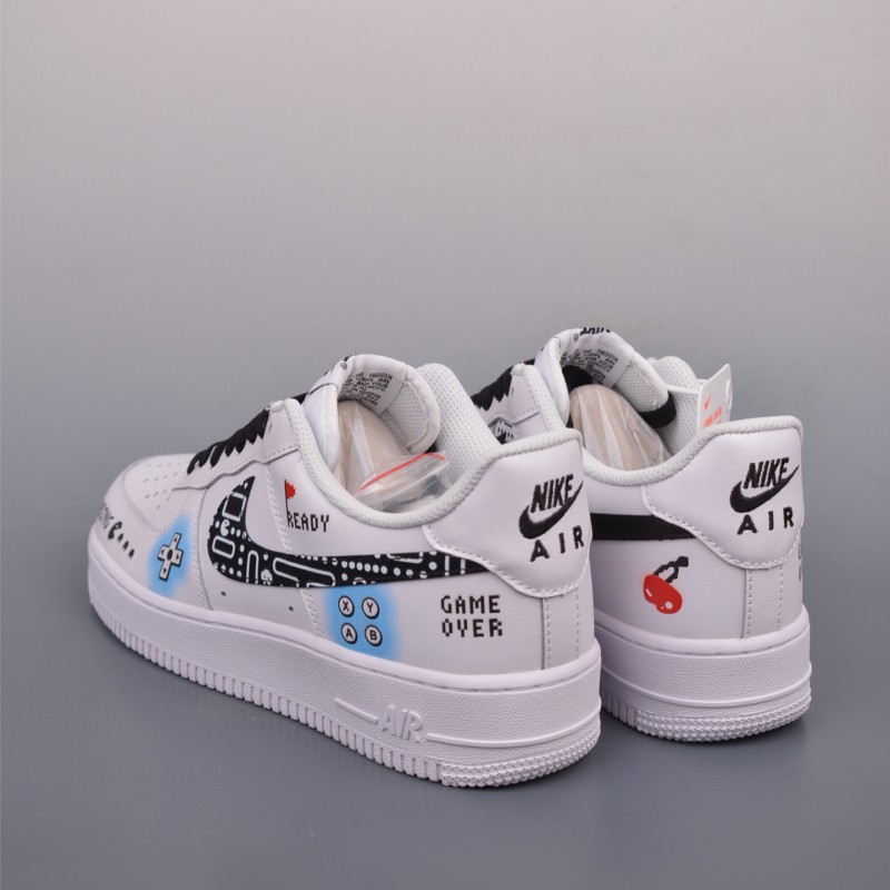 나이키 에어포스 1 로우