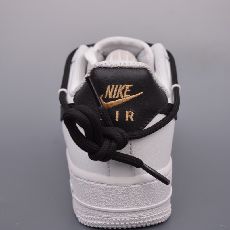 나이키 에어포스 1 로우