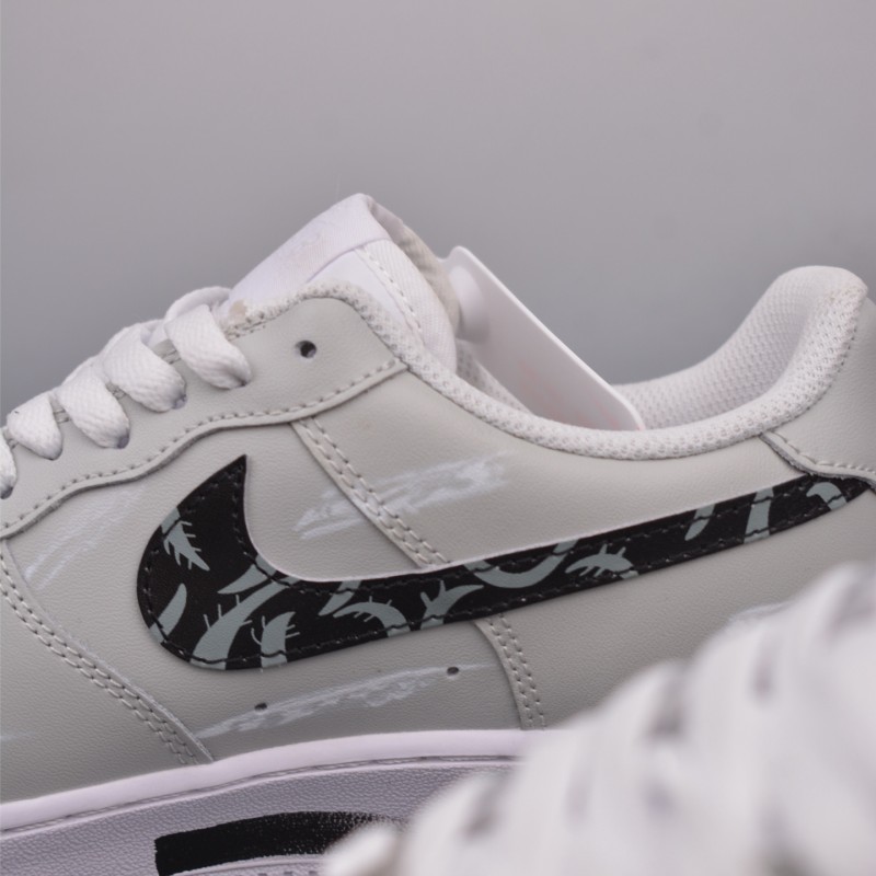 나이키 에어포스 1 로우