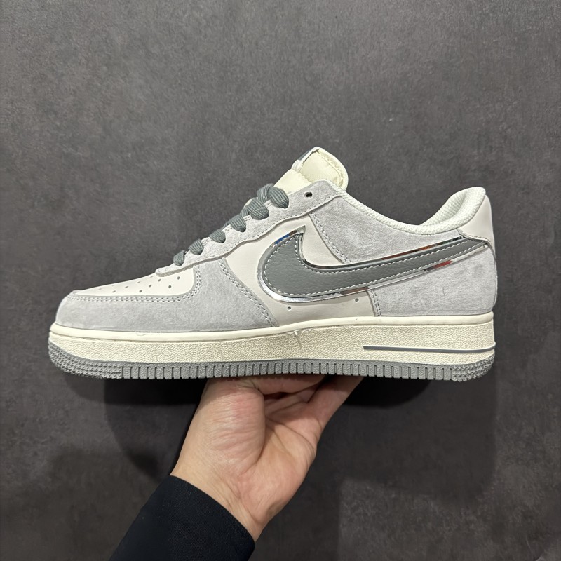 나이키 에어포스 1 로우