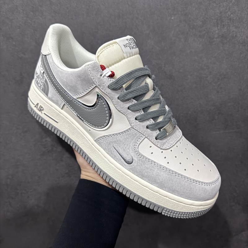 나이키 에어포스 1 로우