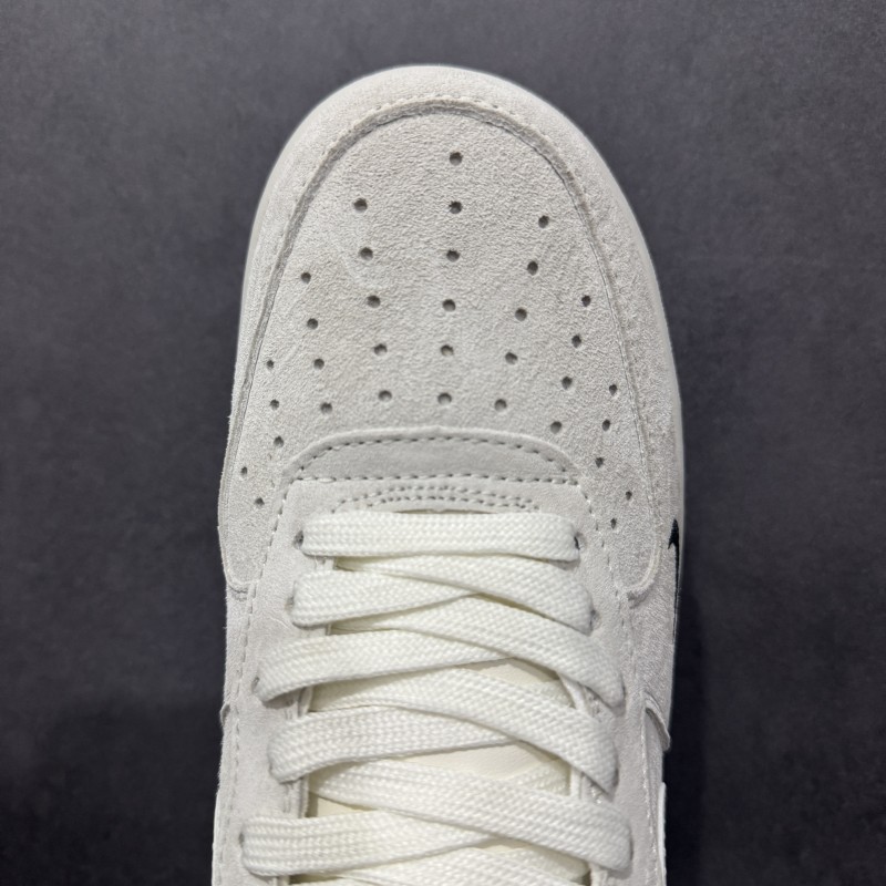 나이키 에어포스 1 로우