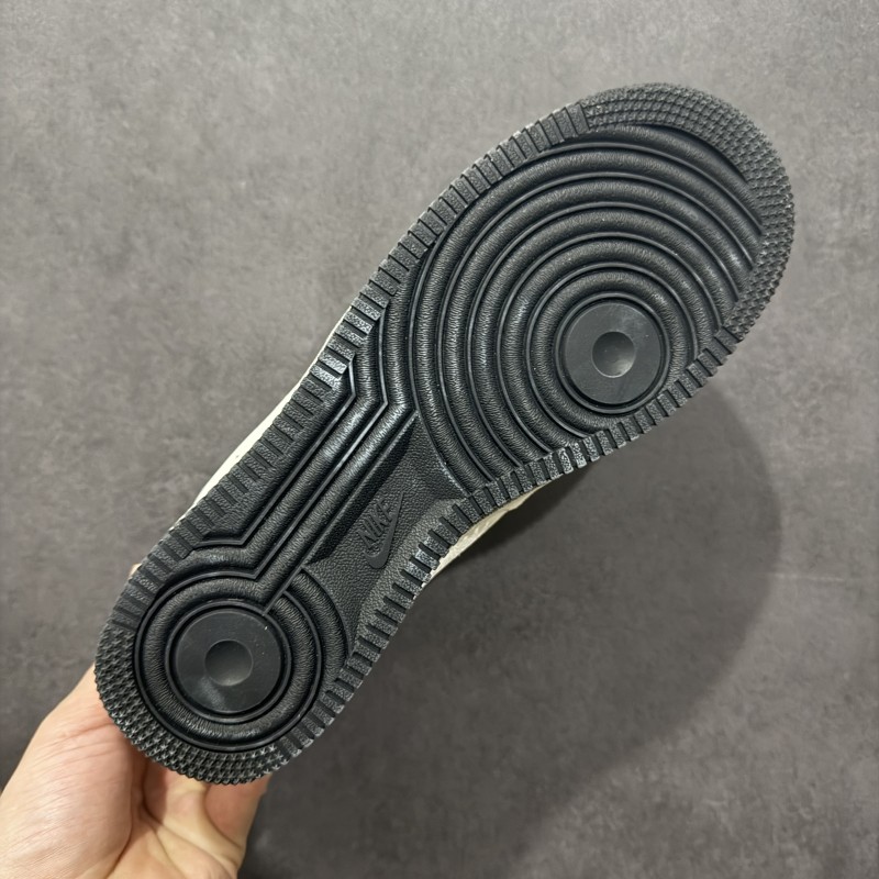 나이키 에어포스 1 로우