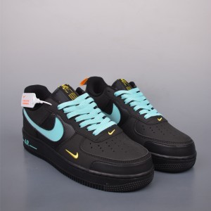 나이키 에어포스 1 로우