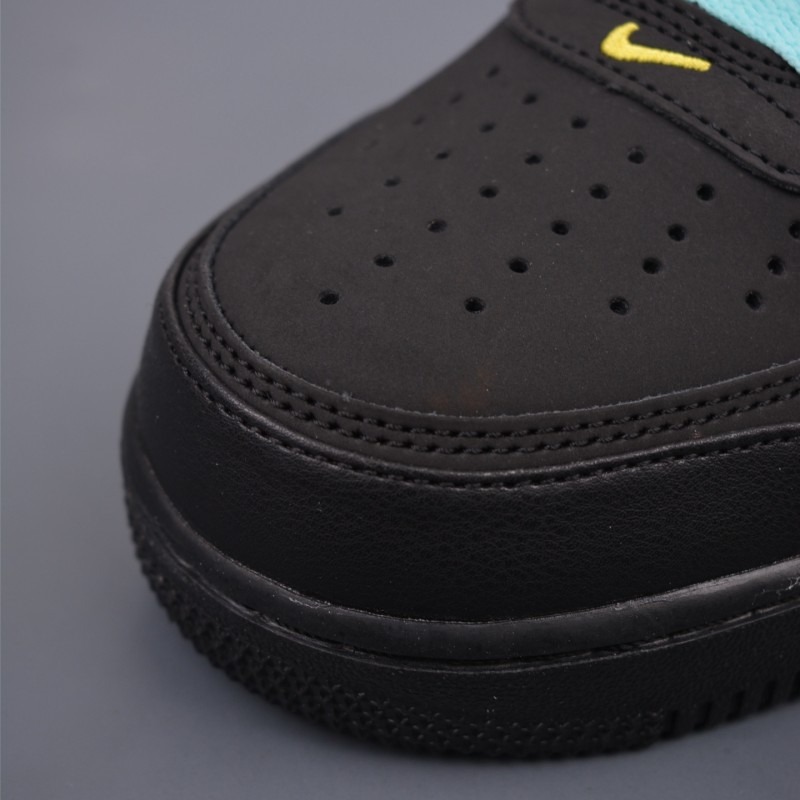 나이키 에어포스 1 로우