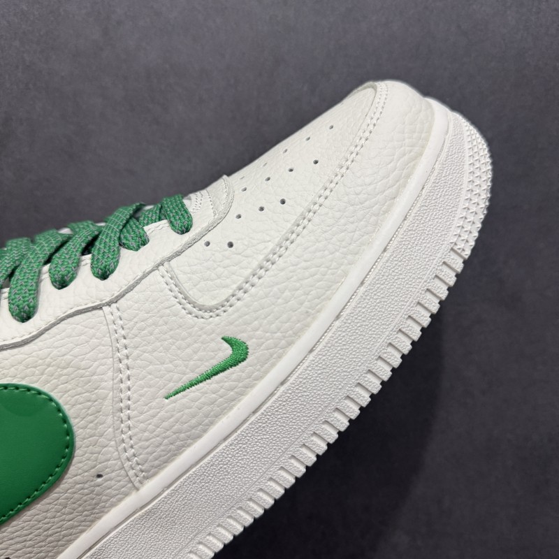 나이키 에어포스 1 로우