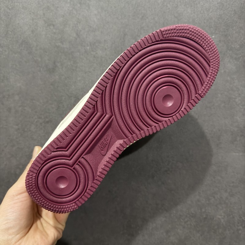 나이키 에어포스 1 로우