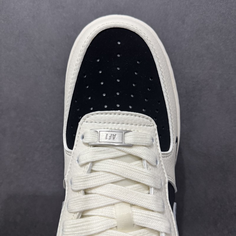 나이키 에어포스 1 로우