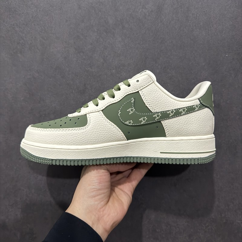 나이키 에어포스 1 로우