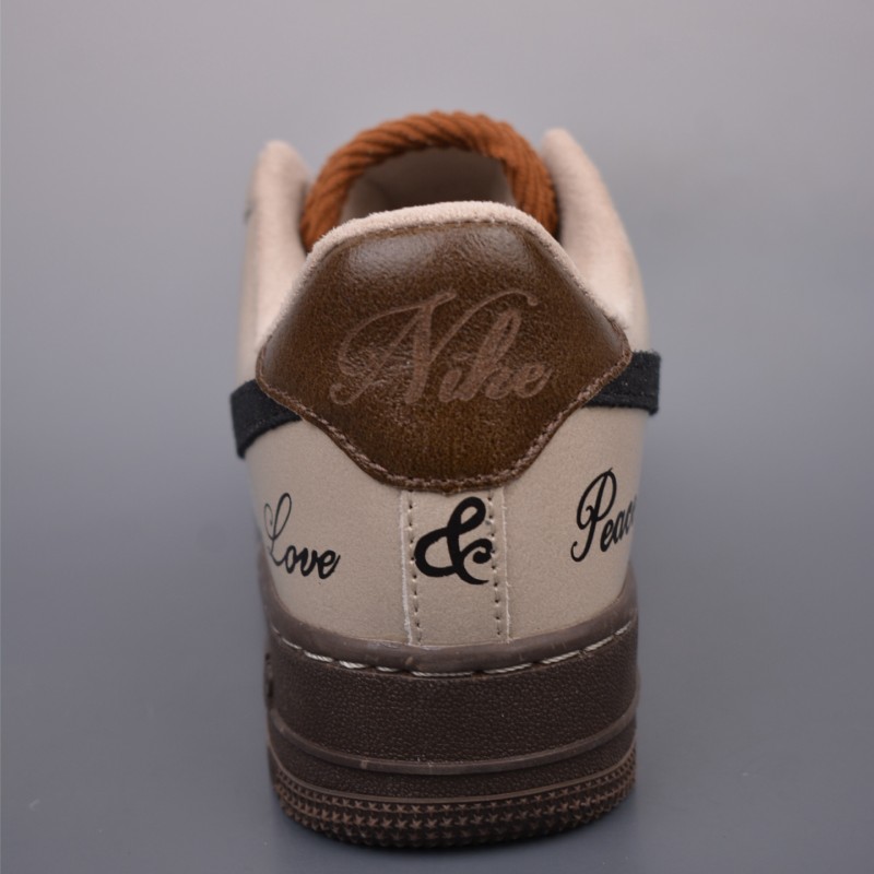 나이키 에어포스 1 로우