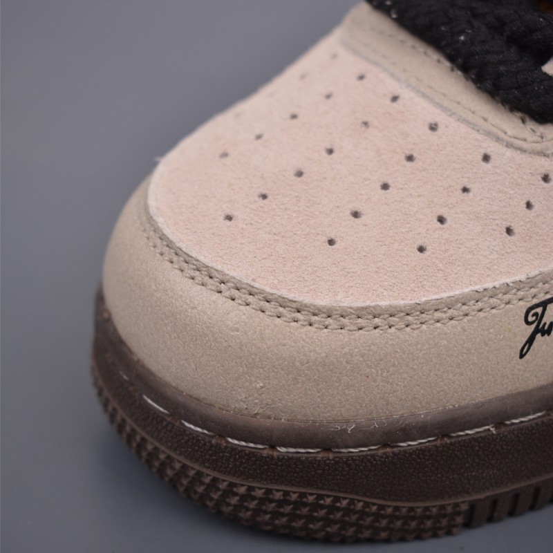 나이키 에어포스 1 로우