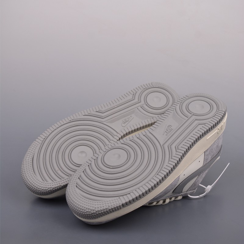 나이키 에어포스 1 로우