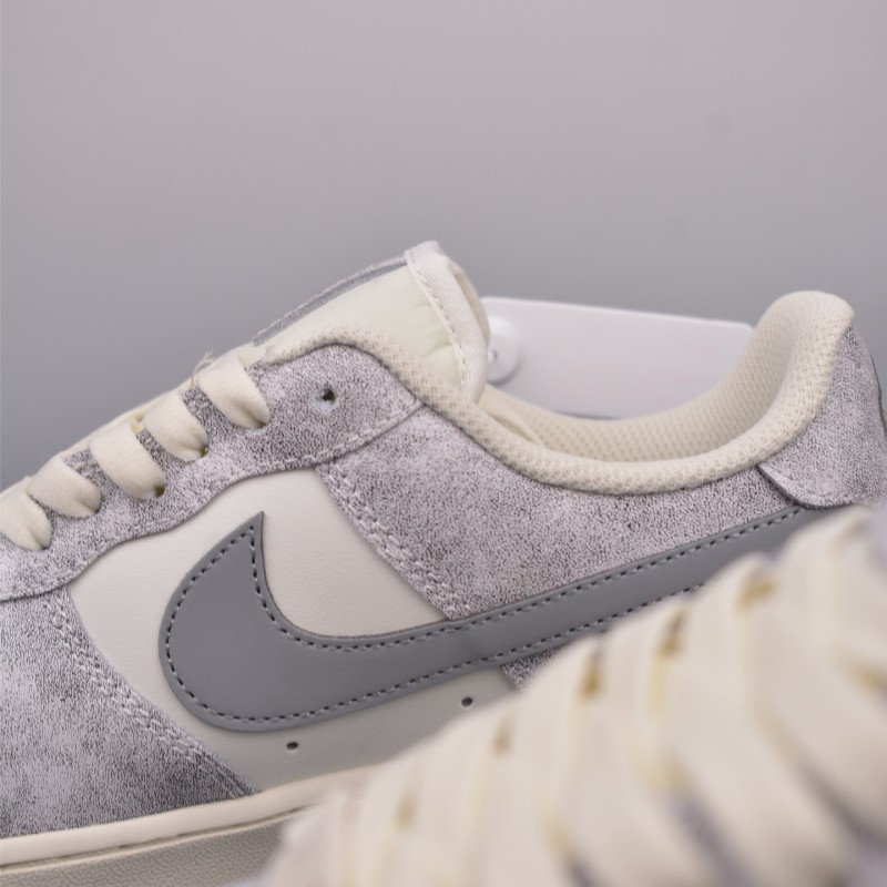 나이키 에어포스 1 로우