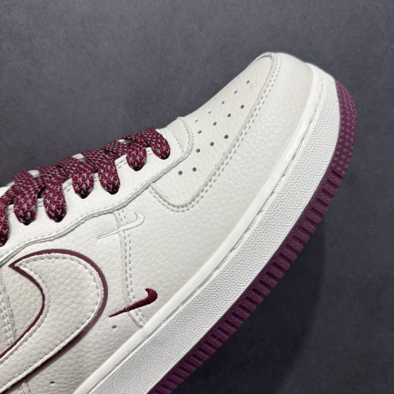 나이키 에어포스 1 로우