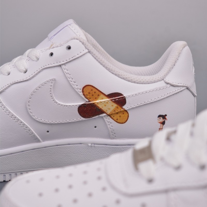 나이키 에어포스 1 로우