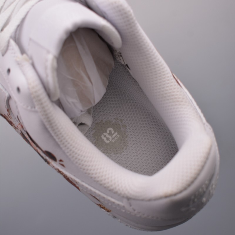 나이키 에어포스 1 로우