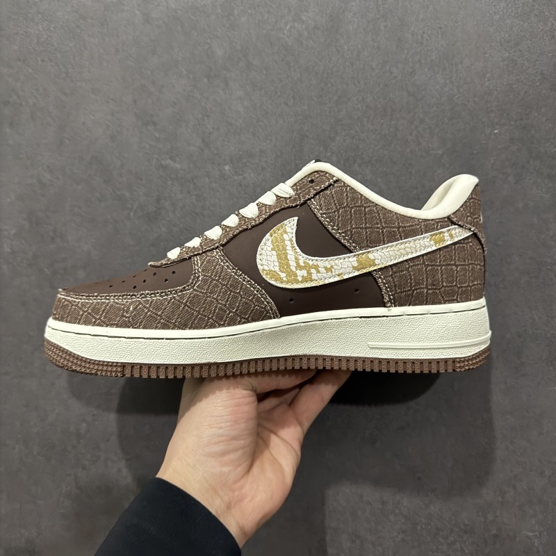 나이키 에어포스 1 로우