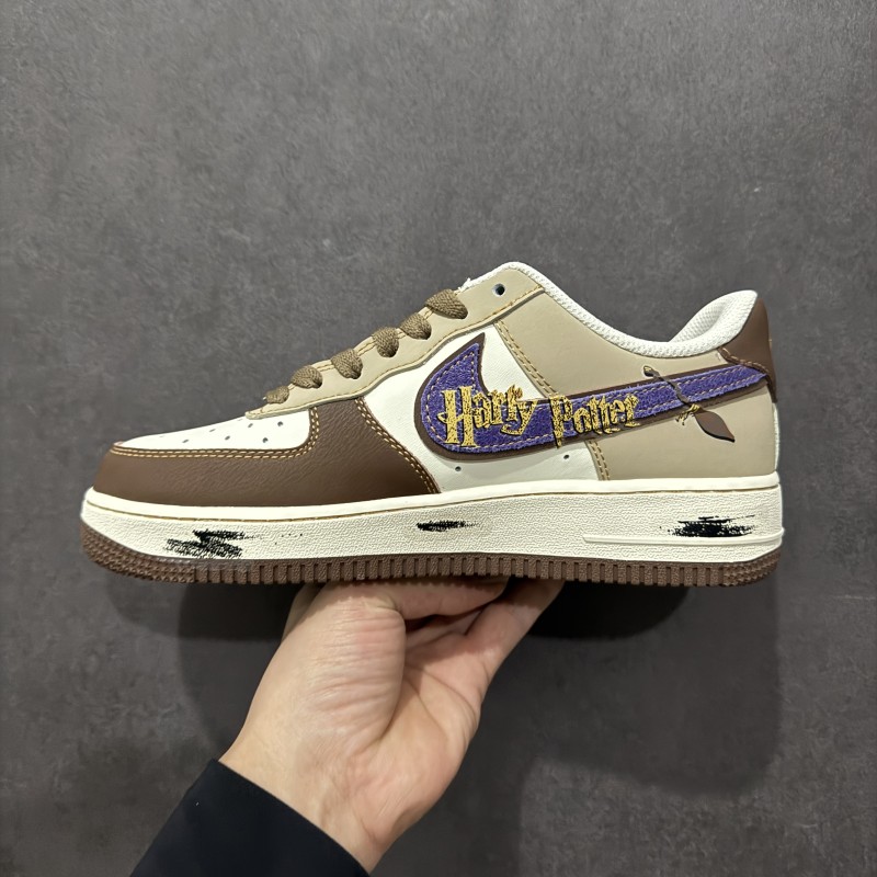 나이키 에어포스 1 로우