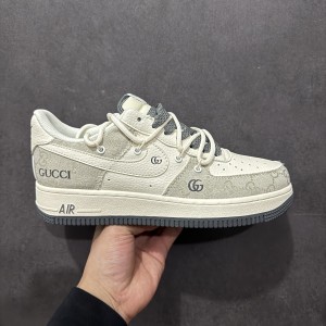 나이키 에어포스 1 로우