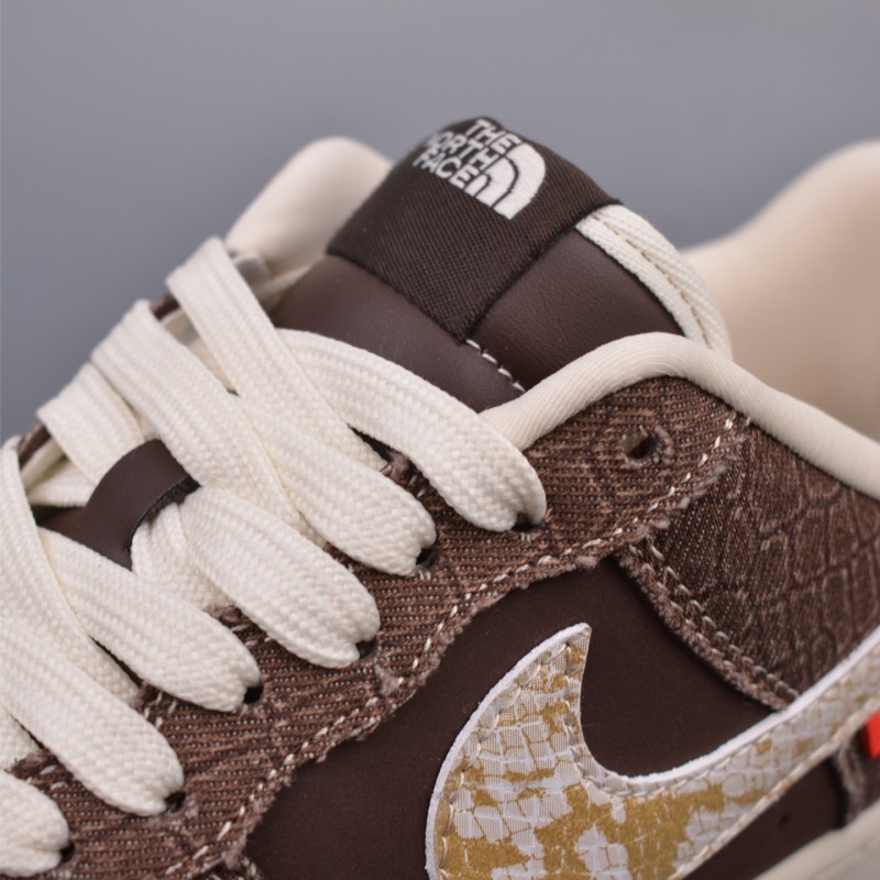 나이키 에어포스 1 로우