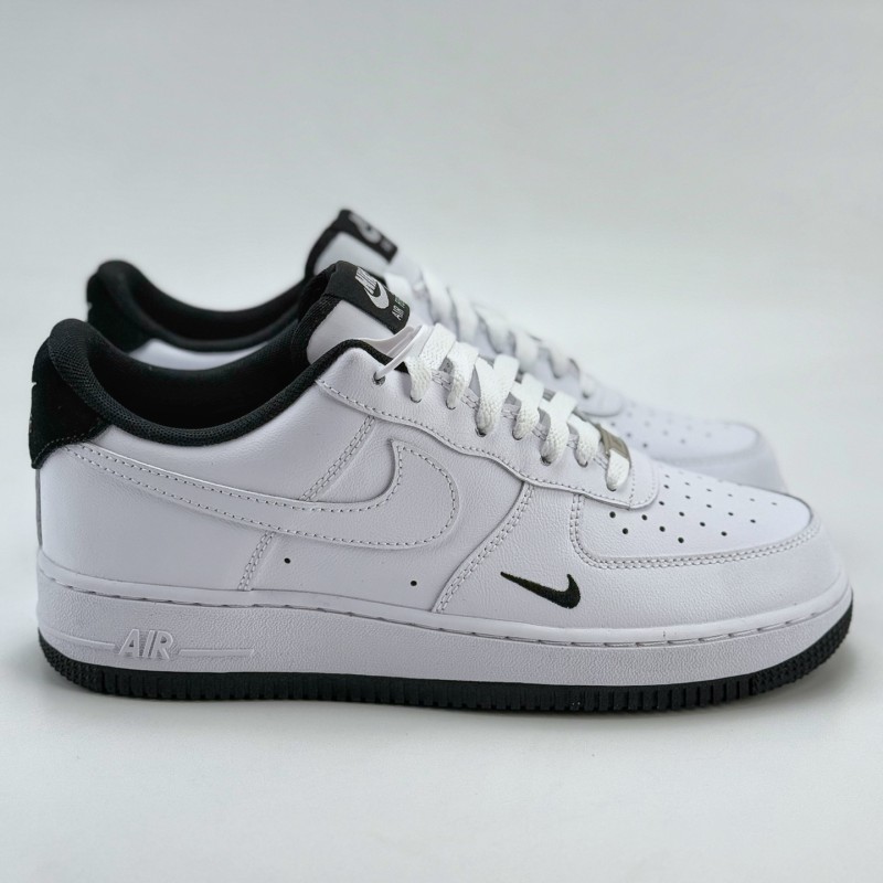 나이키 에어포스 1 로우
