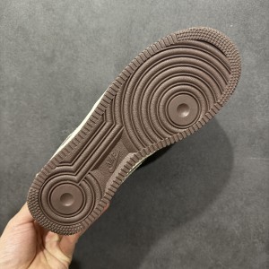 나이키 에어포스 1 로우