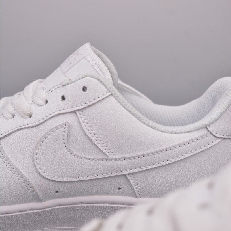 나이키 에어포스 1 로우