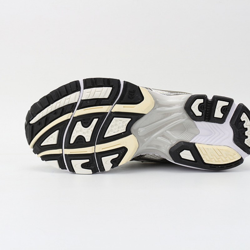 아식스 젤 카야노 14 1201A019-108