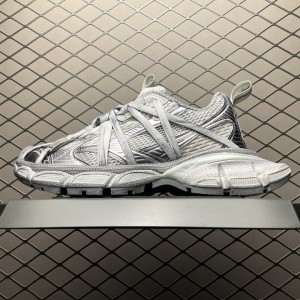 [발렌시아가] BALENCIAGA  3XL 스니커즈