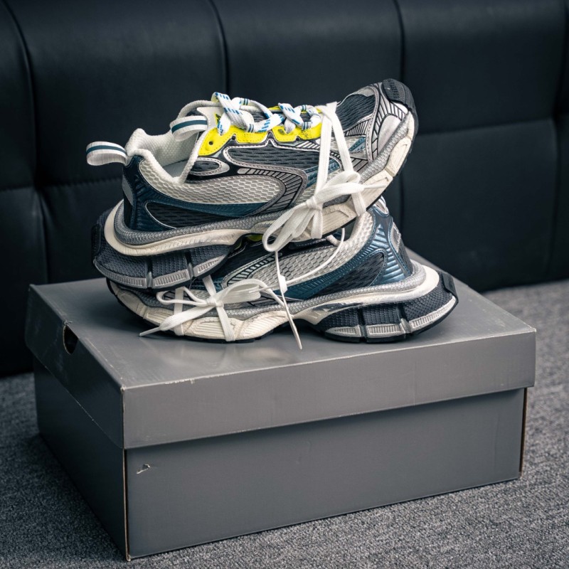 [발렌시아가] BALENCIAGA  3XL 스니커즈