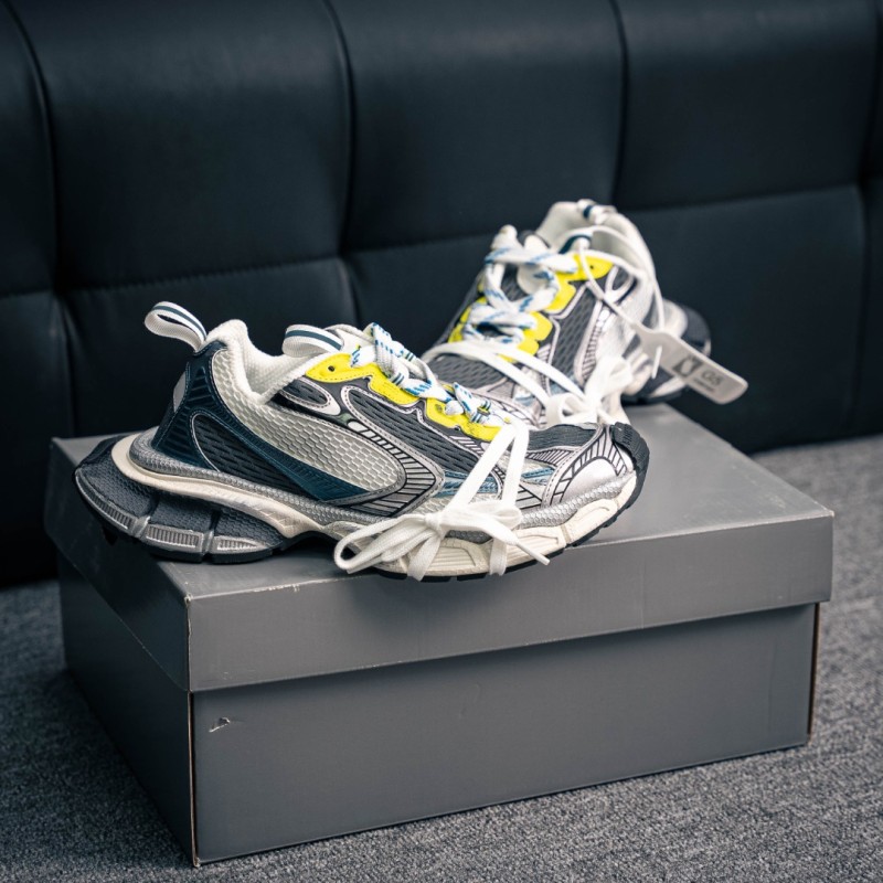 [발렌시아가] BALENCIAGA  3XL 스니커즈