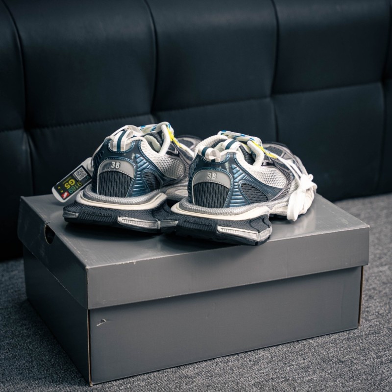 [발렌시아가] BALENCIAGA  3XL 스니커즈