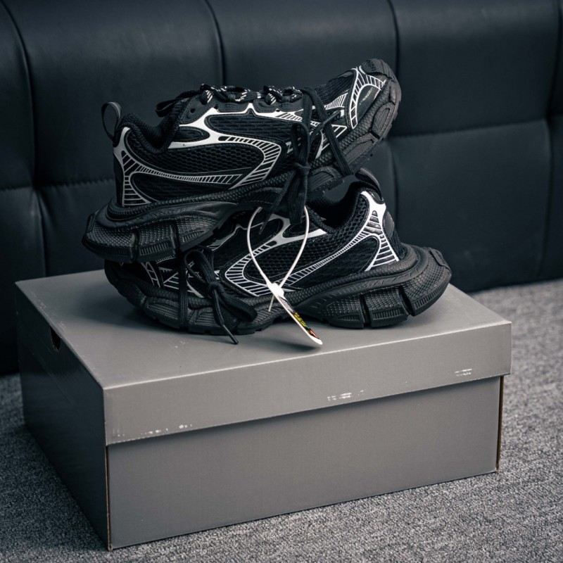 [발렌시아가] BALENCIAGA  3XL 스니커즈