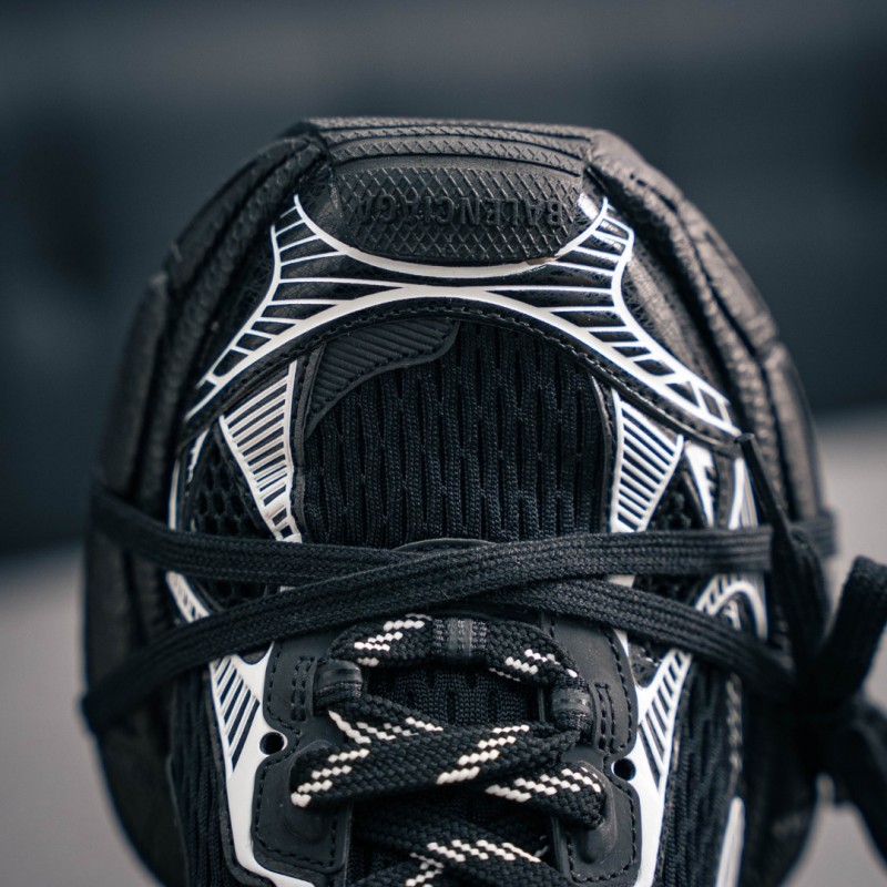 [발렌시아가] BALENCIAGA  3XL 스니커즈