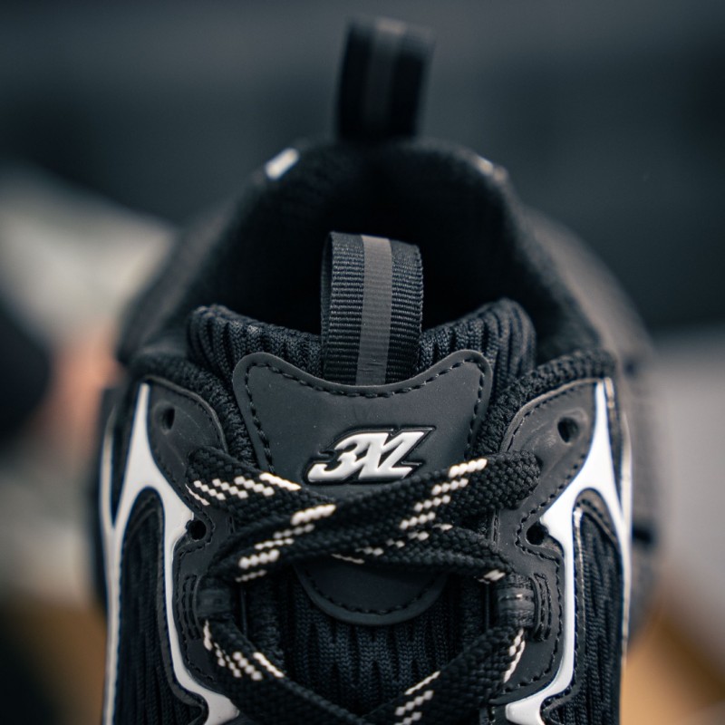 [발렌시아가] BALENCIAGA  3XL 스니커즈