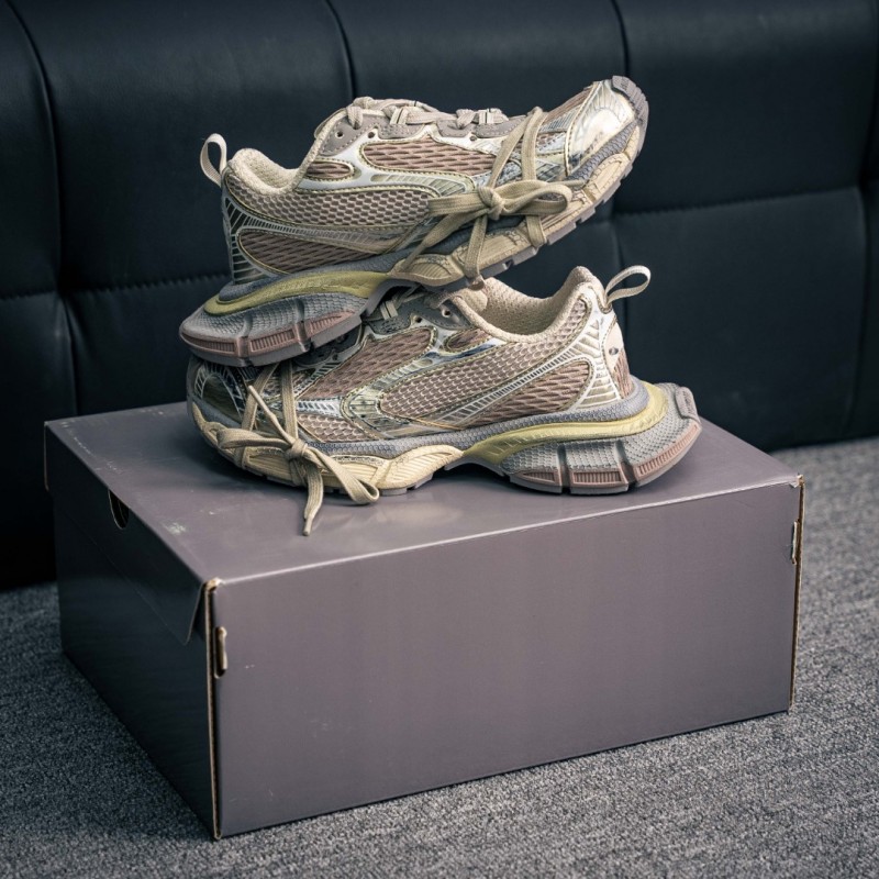 [발렌시아가] BALENCIAGA  3XL 스니커즈