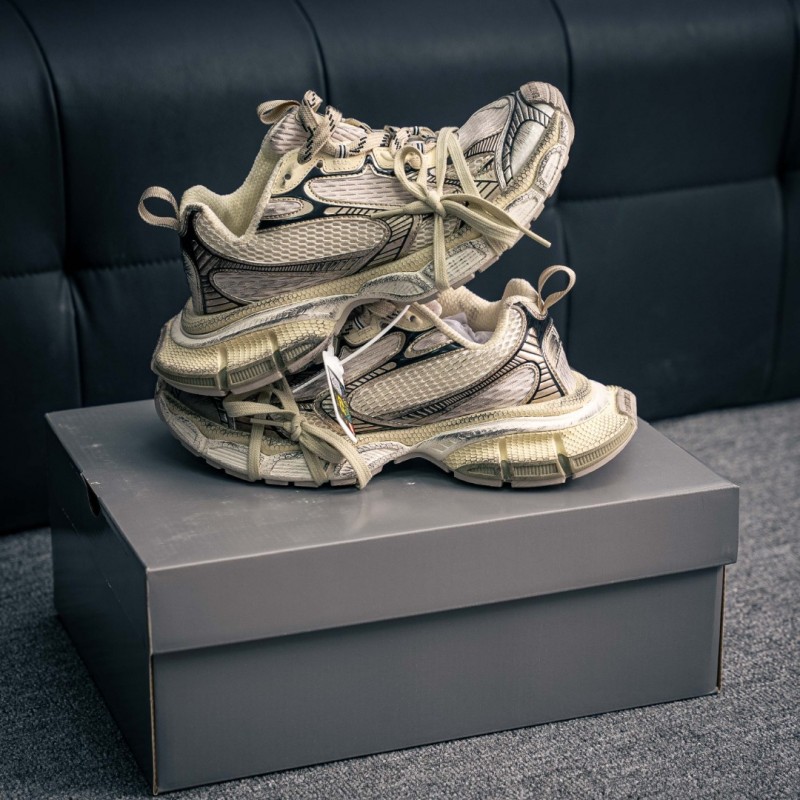 [발렌시아가] BALENCIAGA  3XL 스니커즈